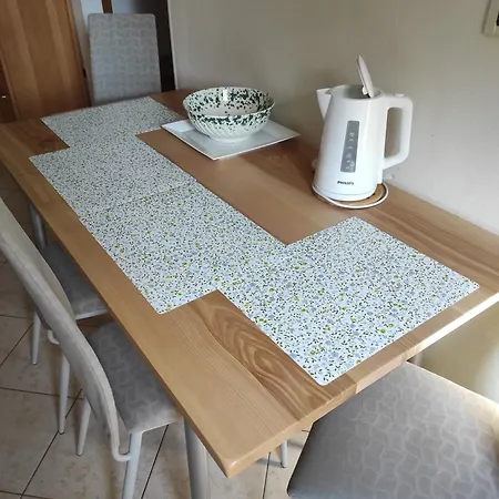 Apartma Laura *
