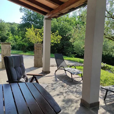 Apartma Laura Daire *