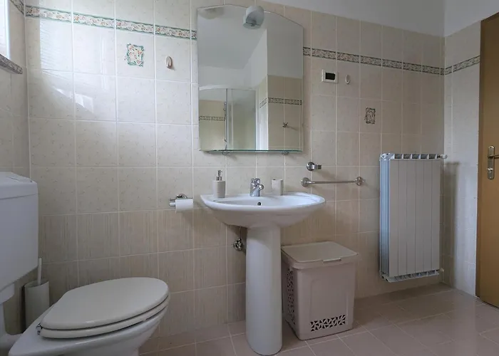 Apartma Laura أنكاران